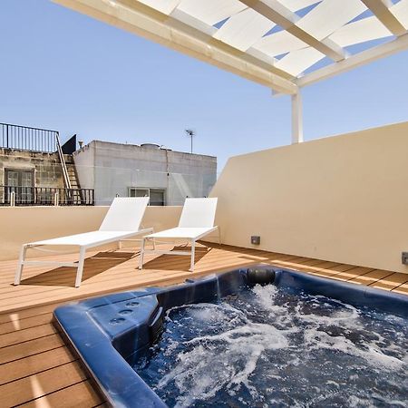 Amazing 4-Bedroom Sliema Town House With Jacuzzi 外观 照片